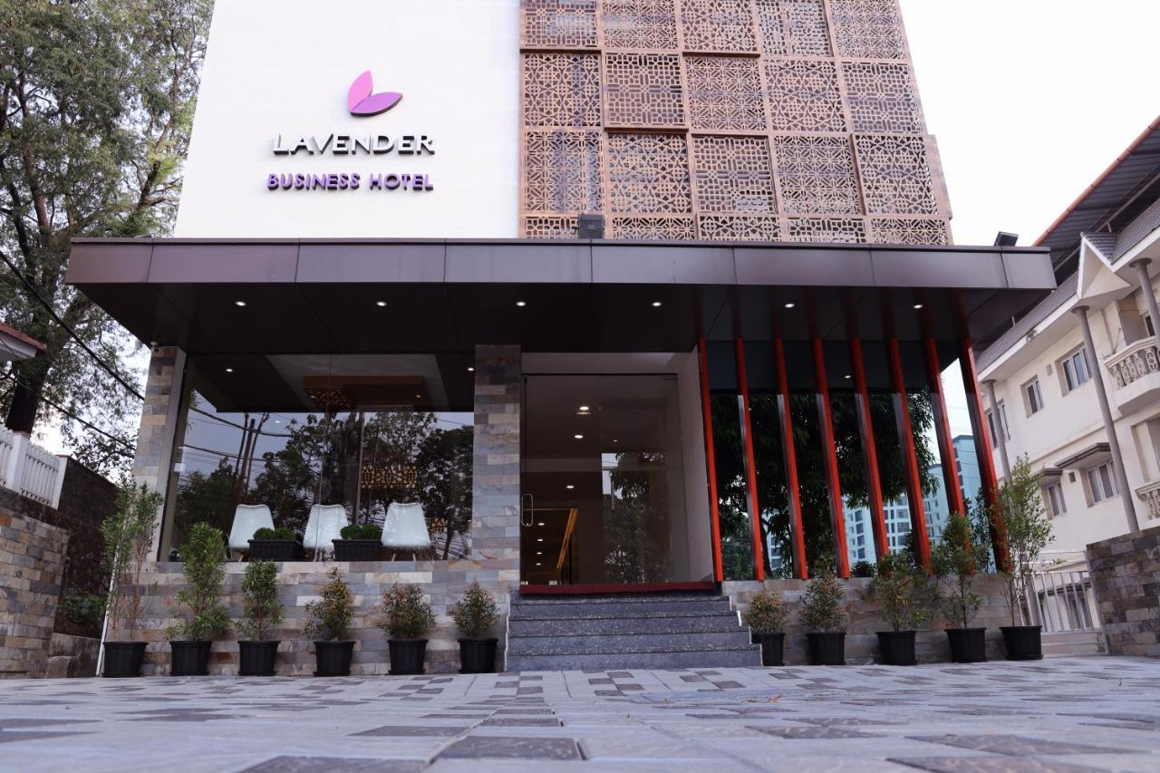 Hotel Lavender Infopark Kochi Exterior foto